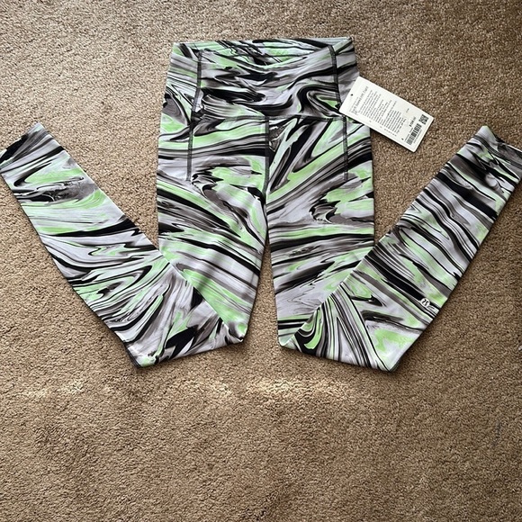 lululemon athletica Pants - NWT $128 Lululemon FF High Rise Tight Leggings Multi